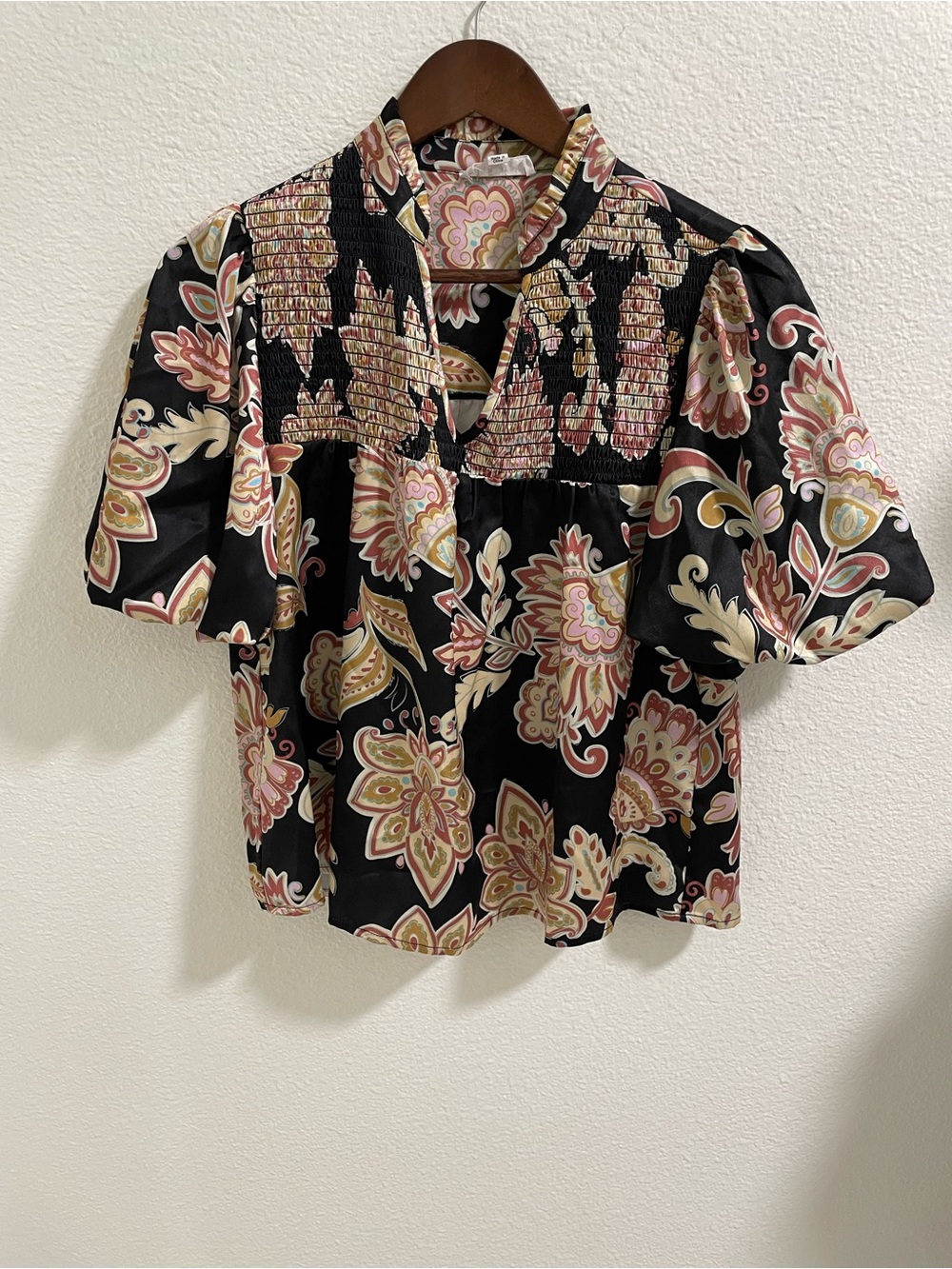 THML V-Neck Peasant Top - Black & Blush